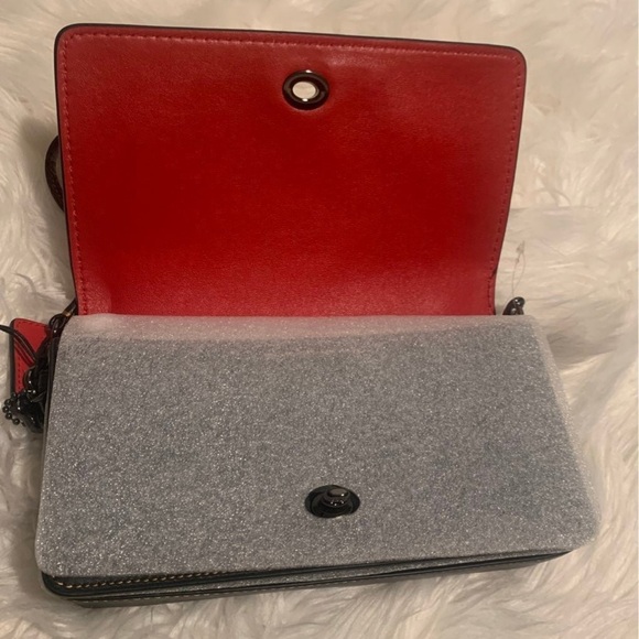 Coach Mickey Mouse - Picture 3 of 16